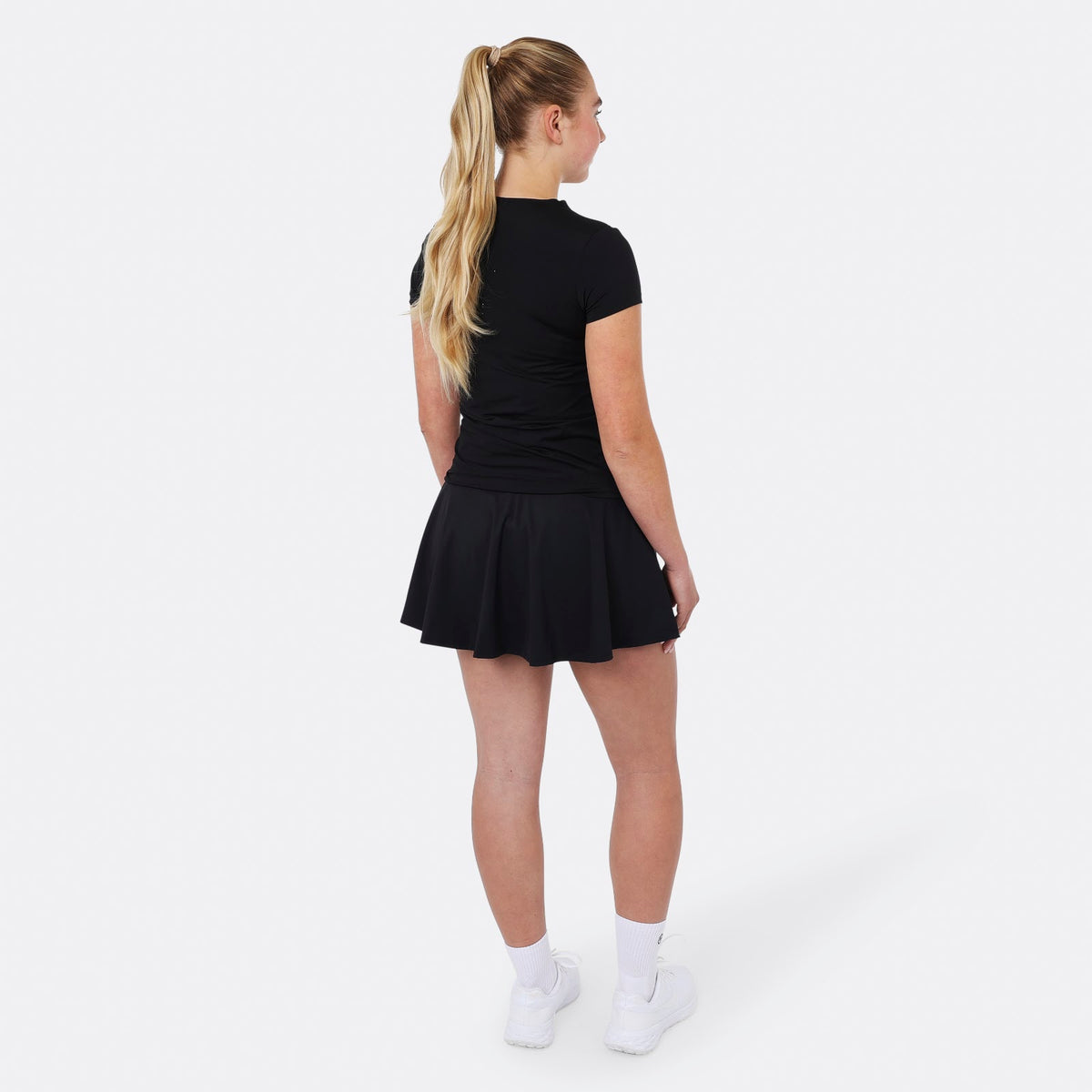 Women breeze round neck tee in zwart (Black) – foto 7