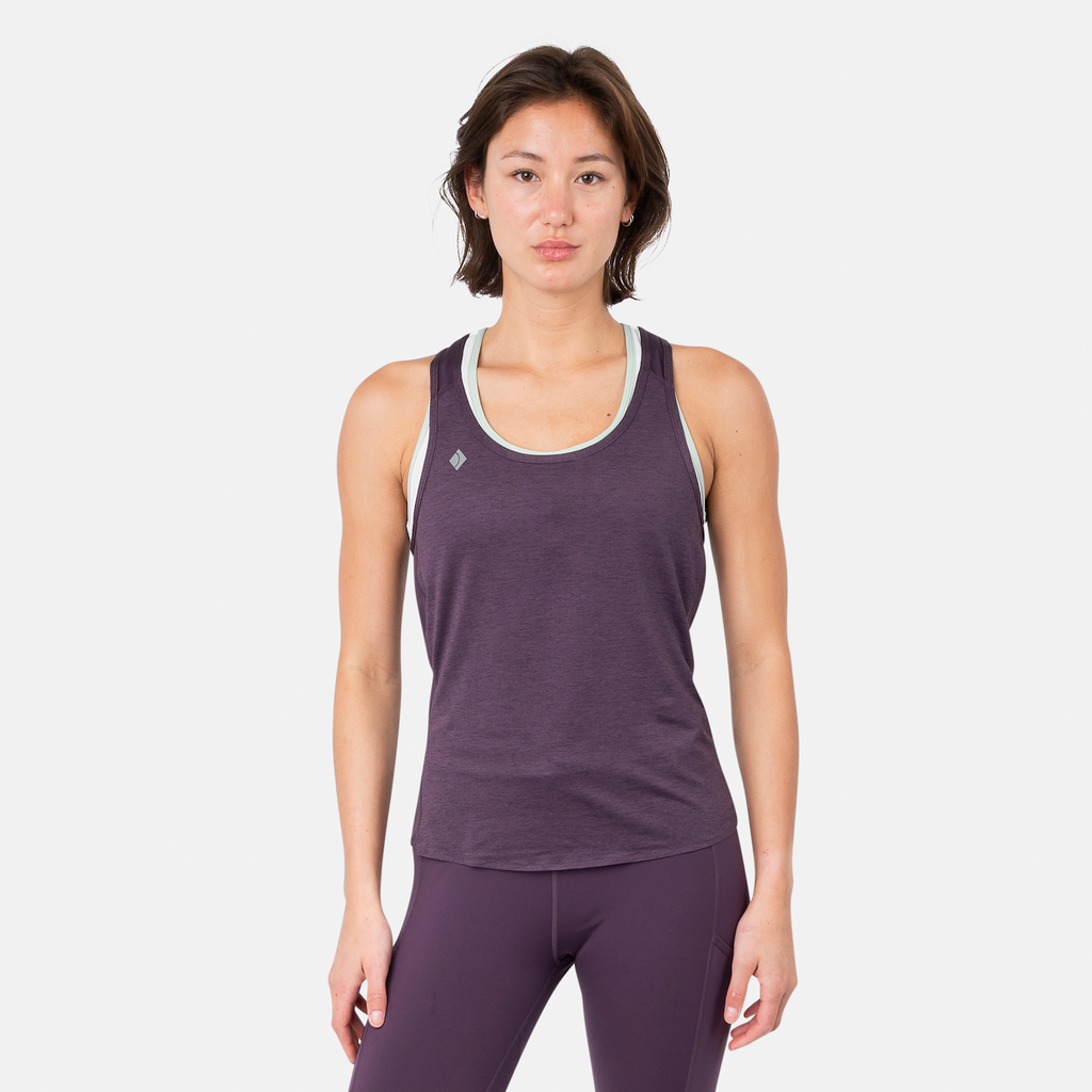 JDH Women performance tank - Plum - model 01