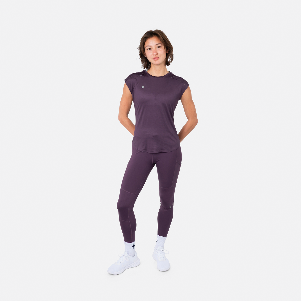 Women performance tee in rood (Plum) – foto 7