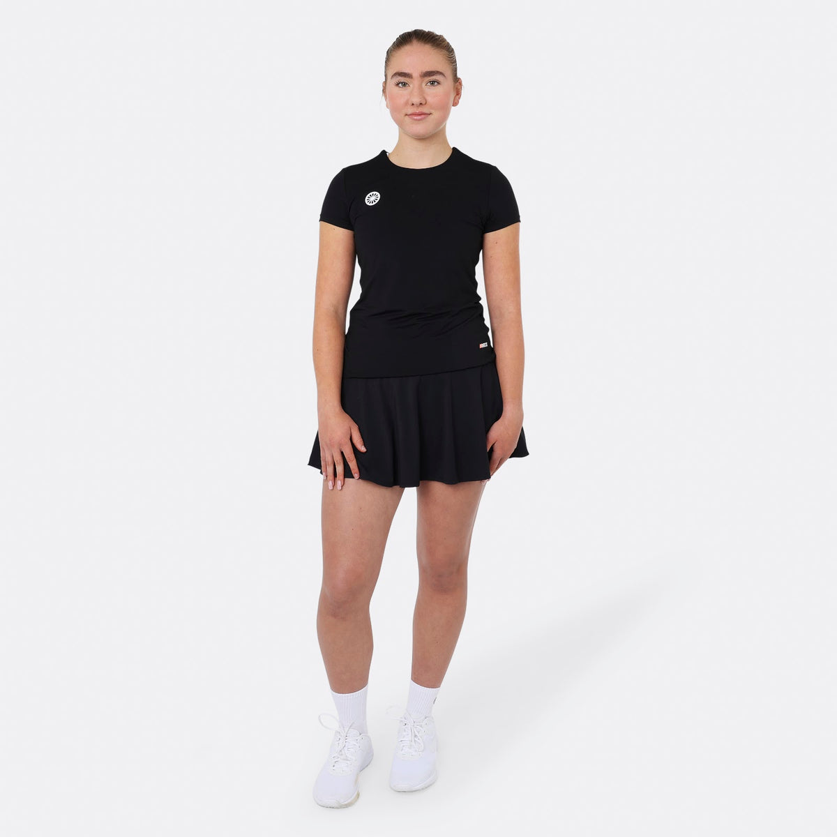 Women breeze round neck tee in zwart (Black) – foto 5